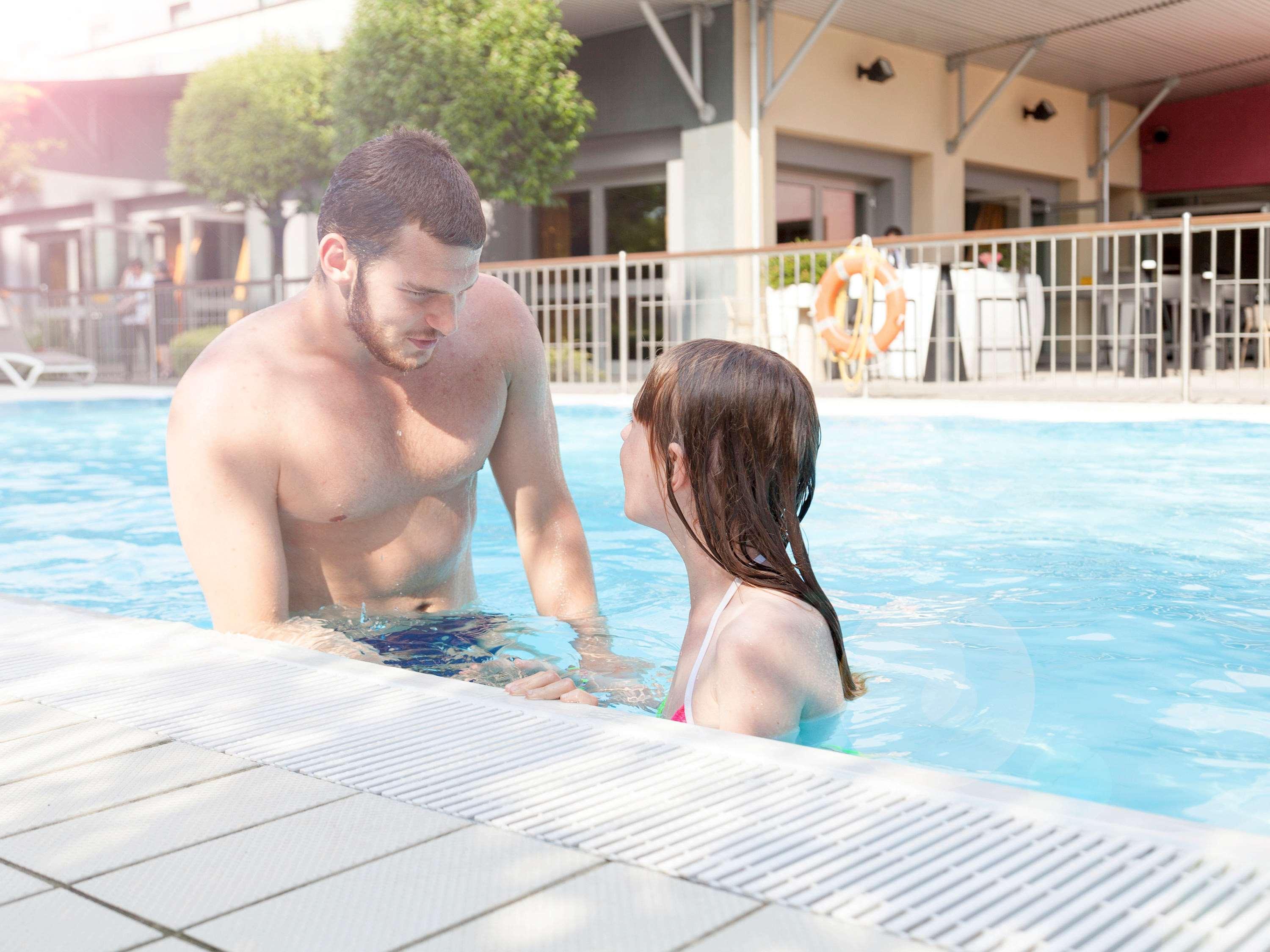 ホテル ノボテル ブレシア 2 エクステリア 写真